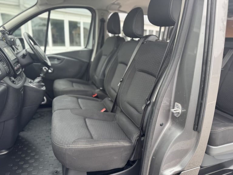 2019 Vauxhall Vivaro 1.6 CDTi 2900 BiTurbo ecoTEC Limited Edition Nav Crew Van Double Cab 5dr Di ...
