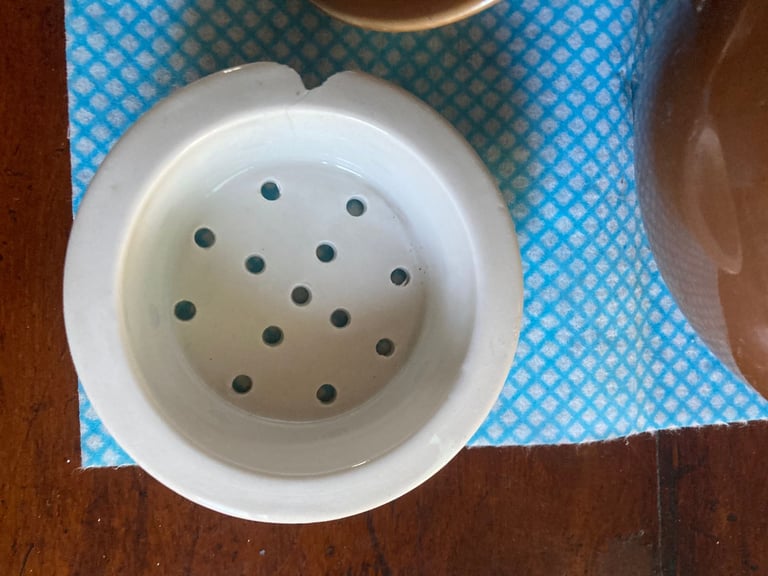 Vintage  chimney teapot - Reasonable offers accepted 