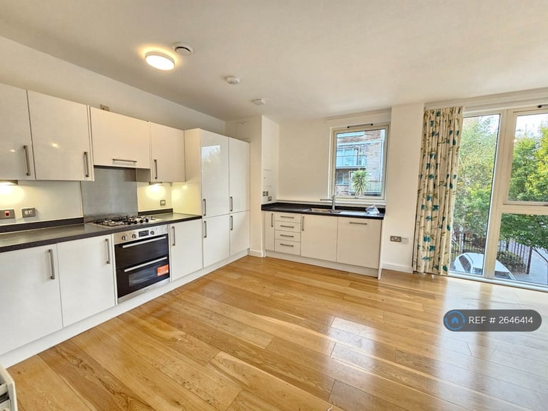 image for 2 bedroom flat in Saw Mill Way, London, N16 (2 bed) (#2646414)