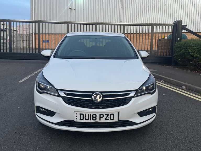 2018 Vauxhall Astra 1.4T 16V 125 Design 5dr HATCHBACK Petrol Manual