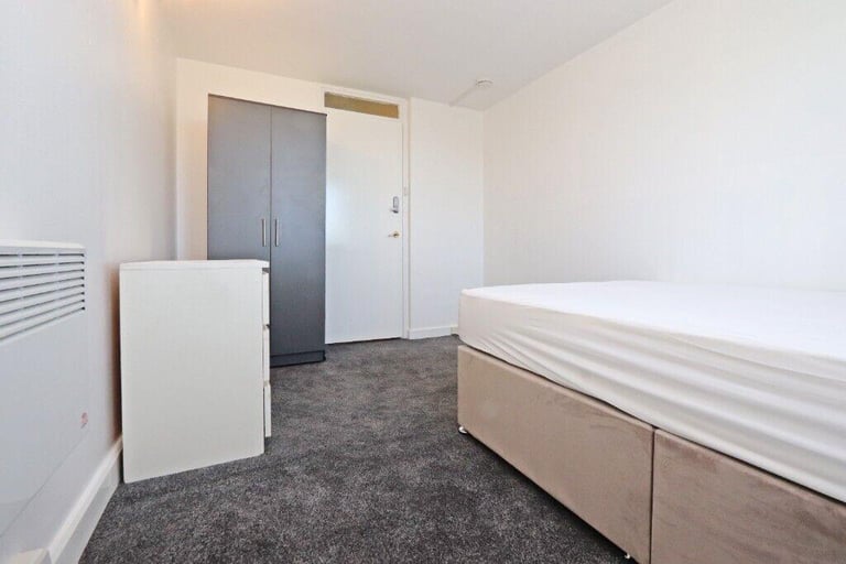 Holloway 3 Spacious double rooms in a NEW PROPERTY!