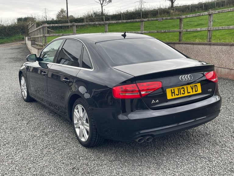 Audi, A4, Saloon, 2013, Manual, 1968 (cc), 4 doors