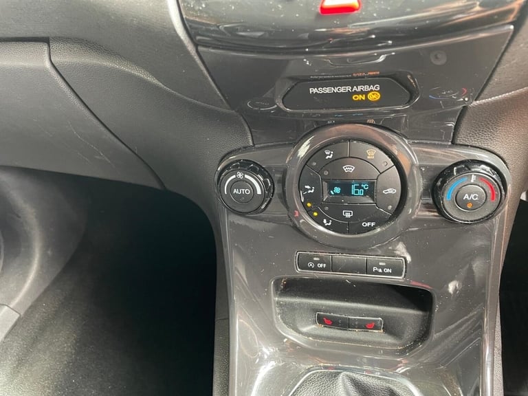 2013 Ford Fiesta 1.0 EcoBoost 125 Titanium X 5dr HATCHBACK PETROL Manual