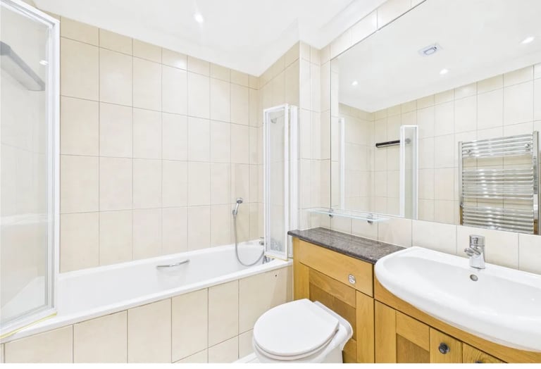 2 bedroom 2 bathroom property to rent shoppenhangers road Maidenhead 