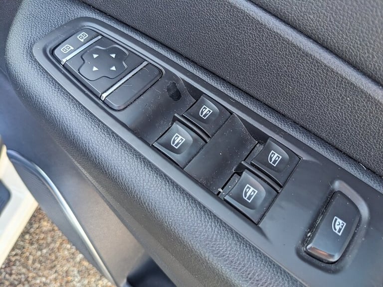 2018 Renault Captur dCi ENERGY Dynamique Nav SUV Diesel Manual