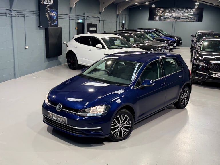 2017 Volkswagen Golf 1.0 TSI 110 SE [Nav] 5dr HATCHBACK Petrol Manual