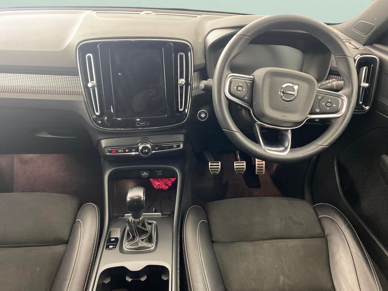 2021 Volvo XC40 1.5 T3 R-Design SUV 5dr Petrol Manual Euro 6 (s/s) (163 ps) - VERSATILITY P Suv P...