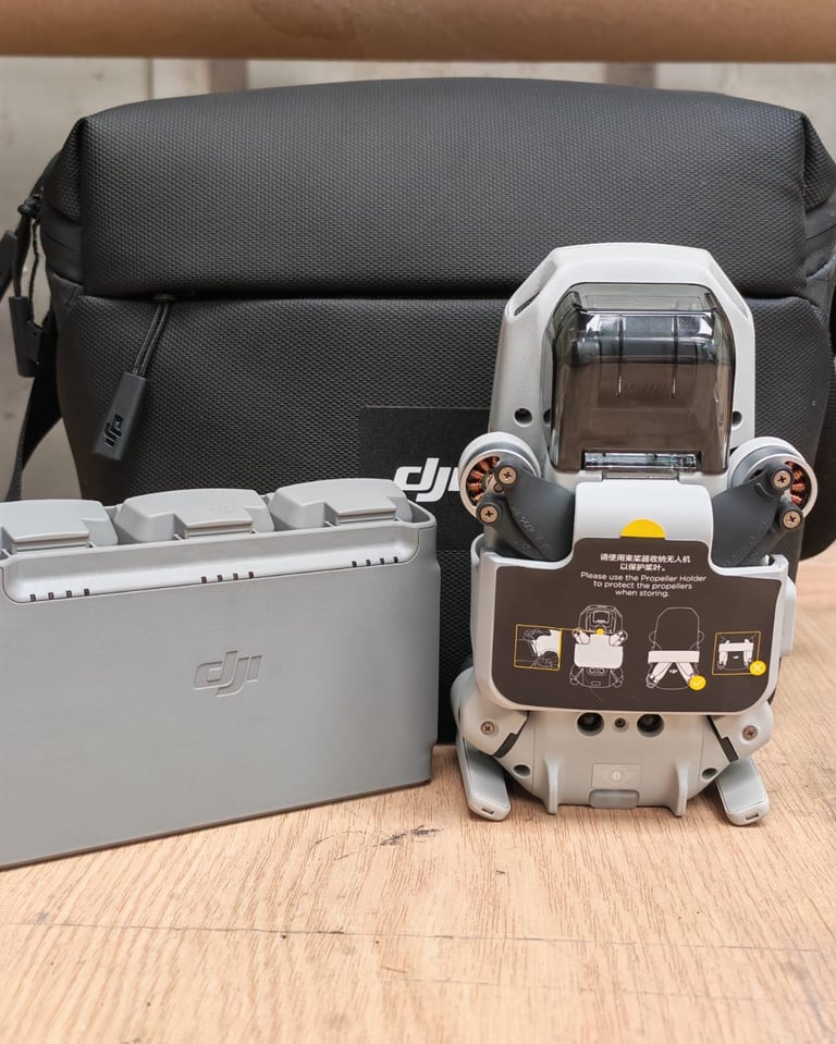 image for DJI mini 2 se Fly more combo