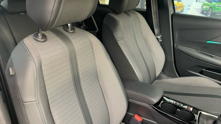 2022 Peugeot 208 1.2 PureTech Allure Premium + Hatchback 5dr Petrol Manual Euro 6 (s/s) (100 Hatc...