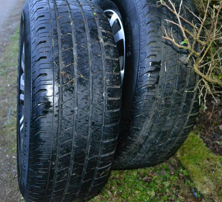 Ford Ranger 18 inch Diamond Machine Faced Alloy Wheels with Continental Tyres