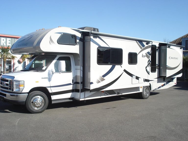 Thor Chateau Citation American Motor Home R.V. PETROL AUTOMATIC 2013/62