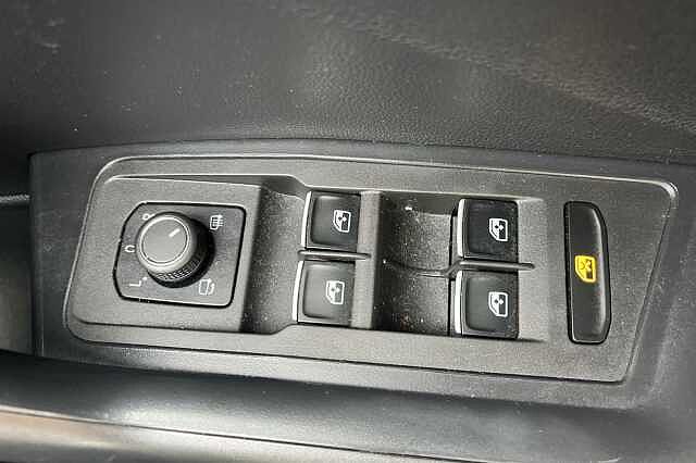 2019 Volkswagen T-Roc 1.6 TDI SEL 5dr Hatchback Diesel Manual