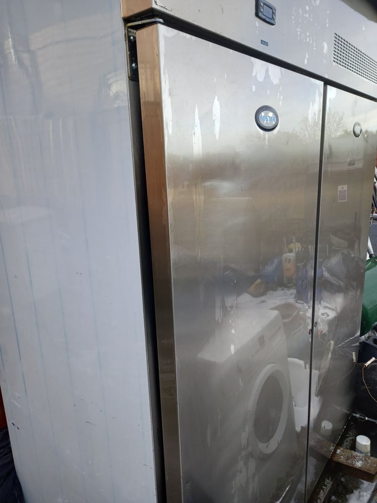 image for foster -18-24c double door professional refrigeration ready for use 