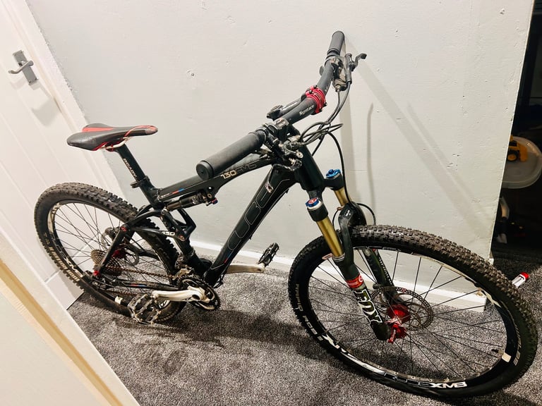 Cube Full Suspension 130 AMS Pro Mountain Bike. Fox Suspension