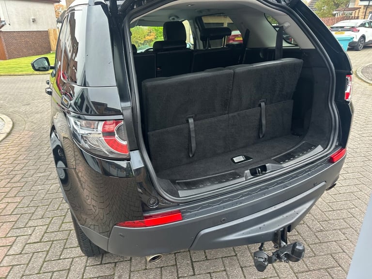 2016 Land Rover Discovery Sport TD4 SE TECH 5-Door Diesel