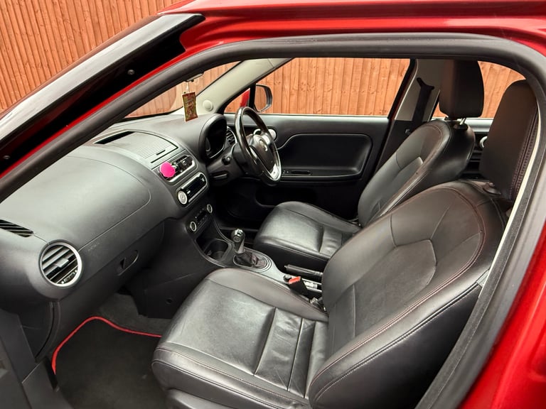 MG Motor UK, MG3, Hatchback, 2017, Manual, 1498 (cc), 5 doors