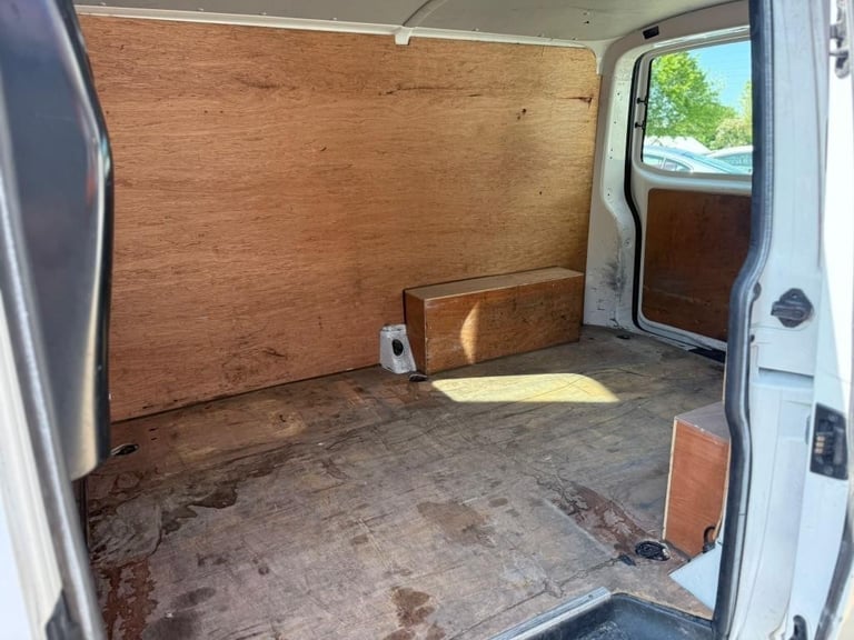 2015 (15) VOLKSWAGEN TRANSPORTER T30 TDI P/V STARTLINE 2.0 T30 TDI P/V STARTLINE