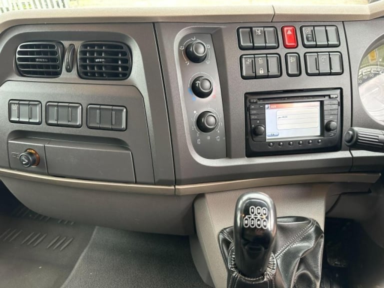 DAF LF 150 4x2 MANUAL GEARBOX BOX TRUCK