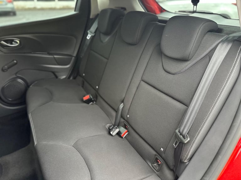 2015 Renault Clio 1.2 16V Dynamique Nav Euro 6 5dr HATCHBACK Petrol Manual