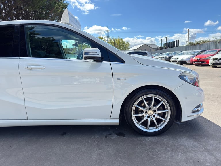 2012 Mercedes-Benz B-Class 1.6 B180 BLUEFFICIENCY MPV Petrol Automatic