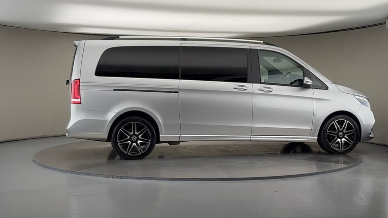 2023 Mercedes-Benz V-Class 2.0 V300d AMG Line MPV 5dr Diesel G-Tronic+ Euro 6 (s/s) XLWB (237 ps)...