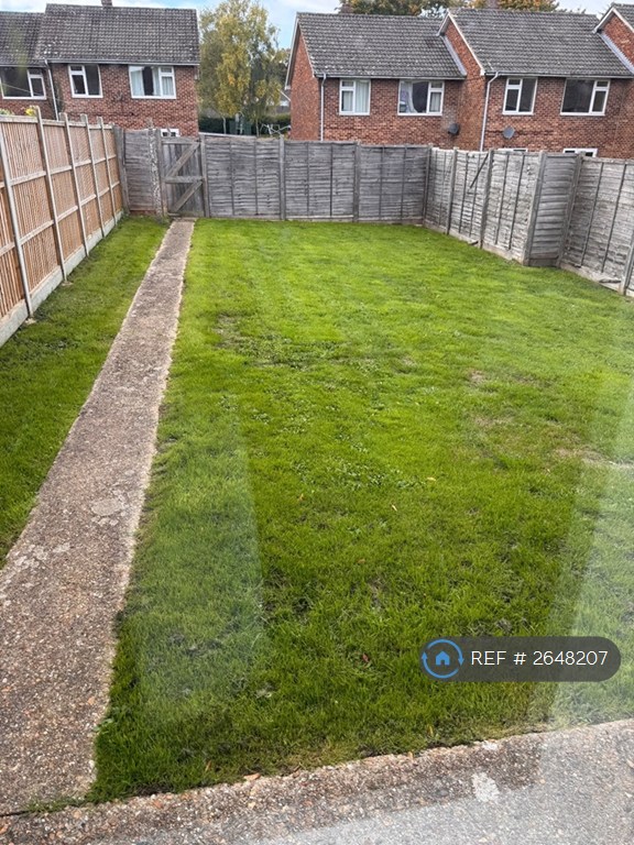 3 bedroom house in Priors Dean Road, Winchester, SO22 (3 bed) (#2648207)