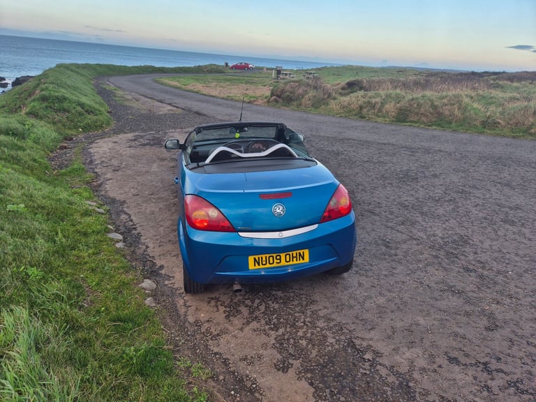 Vauxhall, TIGRA, Convertible, 2009, Manual, 1364 (cc),2 doors - Image 3