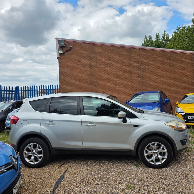 FORD KUGA ZETEC 2.0 DIESEL 140 BHP 4X4 MODEL YEAR 2009 HPi CLEAR EXCELENT CONDITION 12 MONTHS MOT!!!
