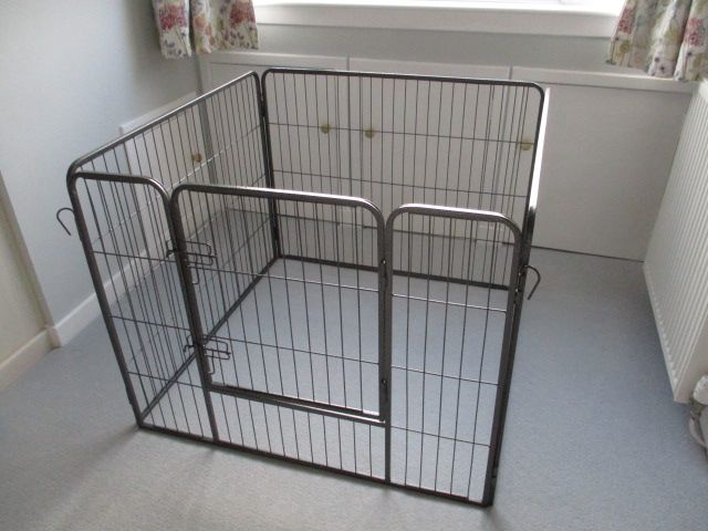 image for 80cm Tall Pet Playpen in excellent condition