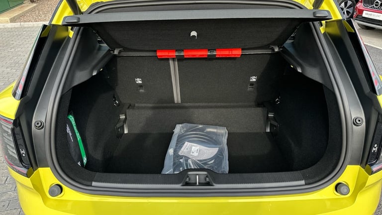 2025 Volvo EX30 315kW Twin Motor Performance Plus 69kWh 5dr Auto ESTATE ELECTRIC Automatic