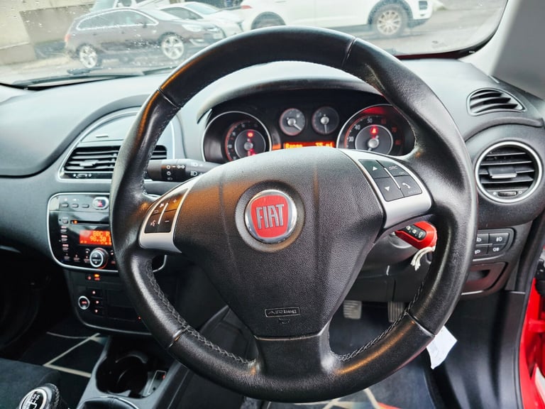 2017 Fiat Punto 1.2 Easy+ 5dr HATCHBACK Petrol Manual