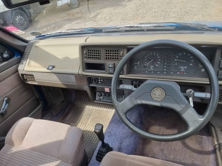 1990 SKODA FAVORIT 1.3 petrol manual.