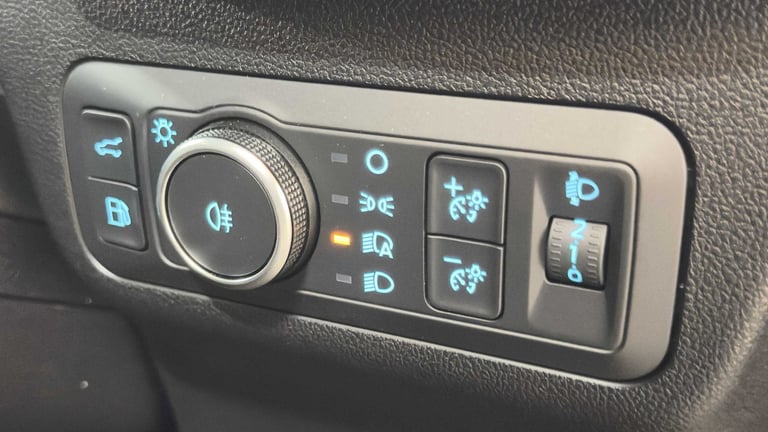 2025 Ford Kuga 2.5 PHEV ST-Line X Black Package 5dr CVT SUV Plug-In Hy Automatic