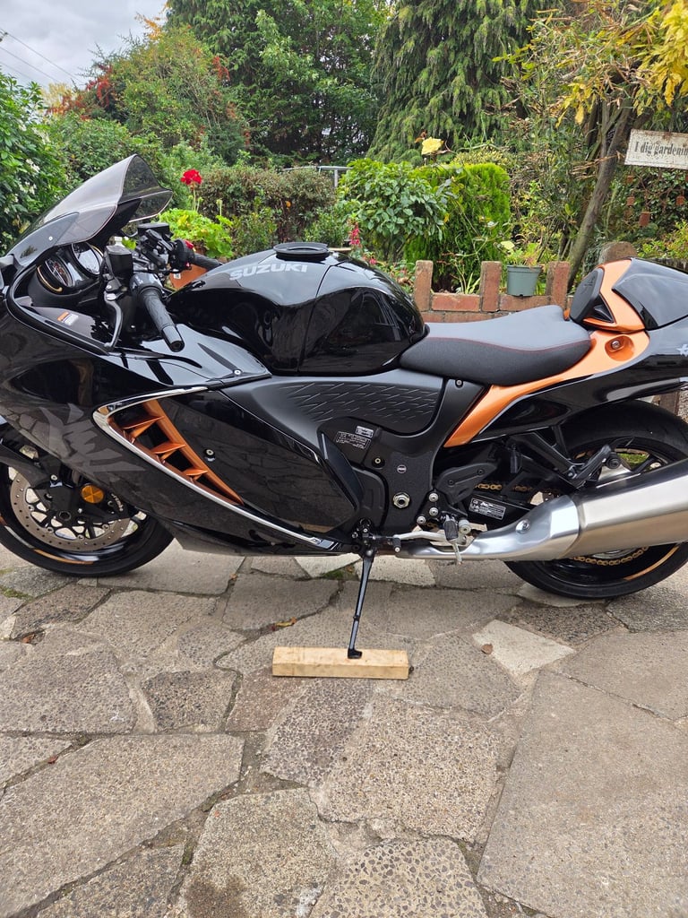 Suzuki hayabusa 2022, 1340 (cc)