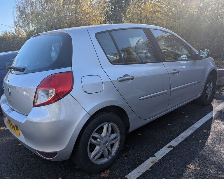 2010 RENAULT CLIO 1.2i + MOT TILL FEB 2026 + ULEZ + CHEAP INSURANCE