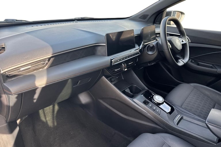 2025 MG MG3 105243 Hatchback Hybrid Automatic