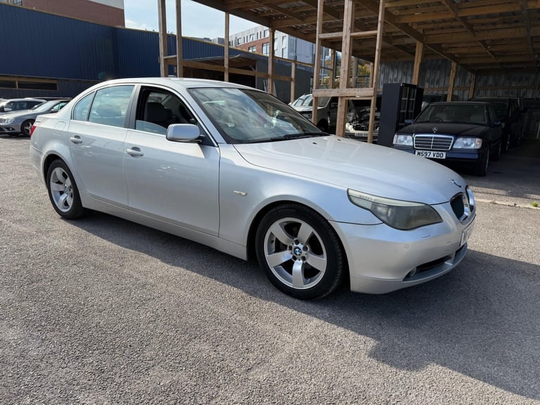 2005 BMW 5 Series 2.5 525i SE Saloon 4dr Petrol Auto Euro 3 (192 bhp) SALOON Petrol Automatic