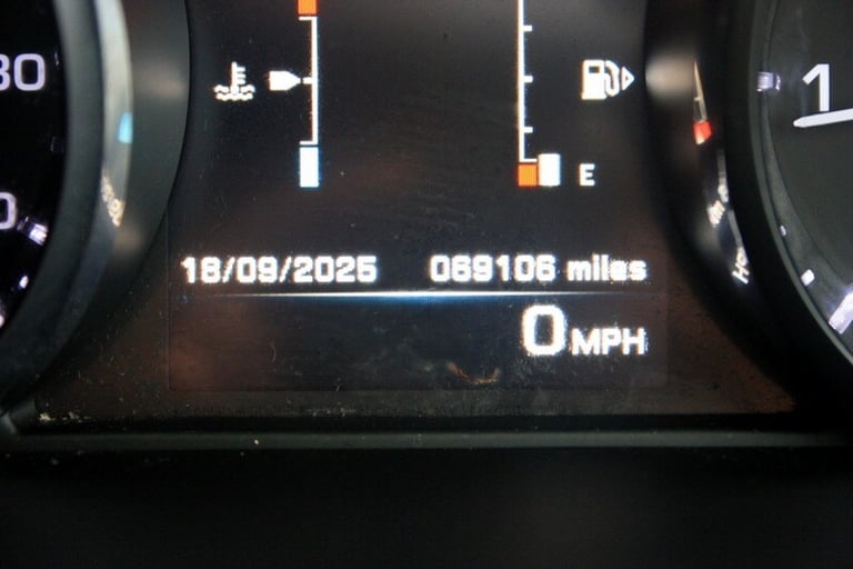 2015 Land Rover Range Rover Evoque 2.2 SD4 Pure 5dr [Tech Pack] ESTATE Diesel Manual