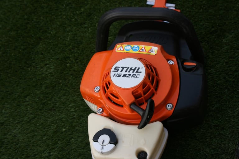 2021 Stihl HS82RC  Petrol hedge trimmers 30” blades, excellent condition, just serviced