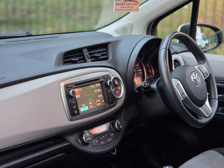 2013 Toyota Yaris 1.33 Dual VVT-i T Spirit Euro 5 5dr HATCHBACK Petrol Manual