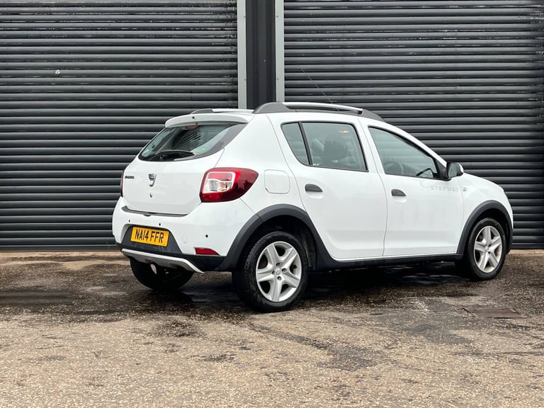 DACIA SANDERO STEPWAY 0.9 Stepway Ambiance TCe 90 2014