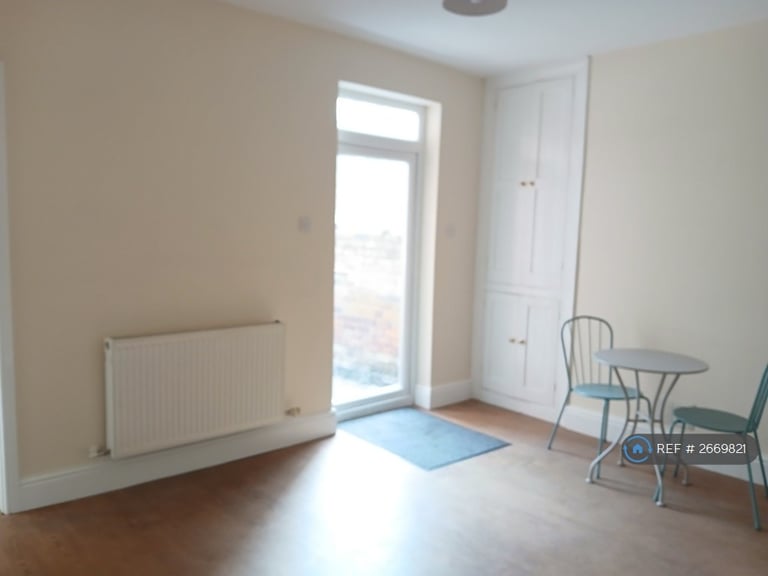 2 bedroom house in Southfield Street, Worcester, WR1 (2 bed) (#2669821)