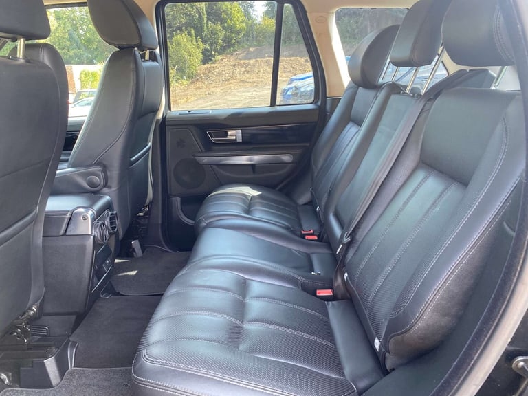 2011 Land Rover Range Rover Sport 3.0 Range Rover Sport HSE TDV6 Auto 4WD 5dr SUV Diesel Automatic