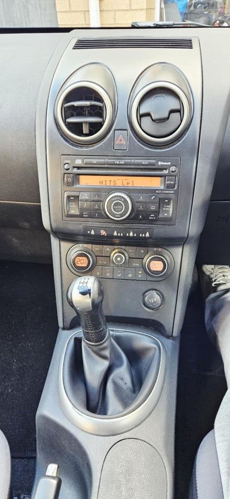 Nissan, QASHQAI, Hatchback, 2009, Manual, 1598 (cc), 5 doors