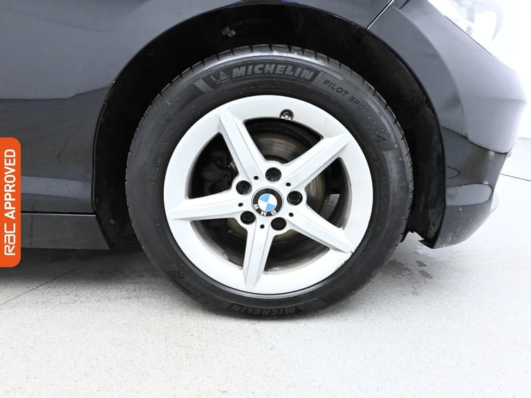 2019 BMW 1 Series 118i [1.5] SE 5dr [Nav/Servotronic] Step Auto HATCHBACK PETROL Automatic