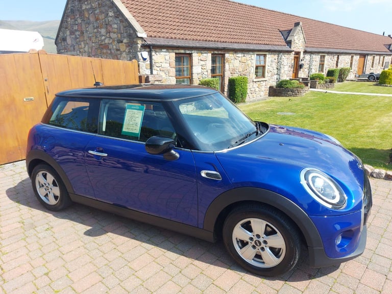 image for MINI HATCH 1.5 3-Door Hatch Cooper Classic 2019