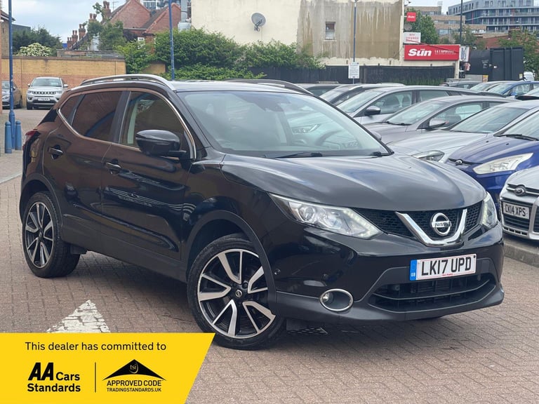 image for 2017 Nissan Qashqai 1.2 DiG-T Tekna [Non-Panoramic] 5dr Xtronic HATCHBACK PETROL Automatic