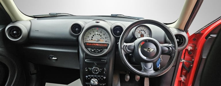 2011 MINI Countryman 1.6 Cooper 5dr HATCHBACK PETROL Manual