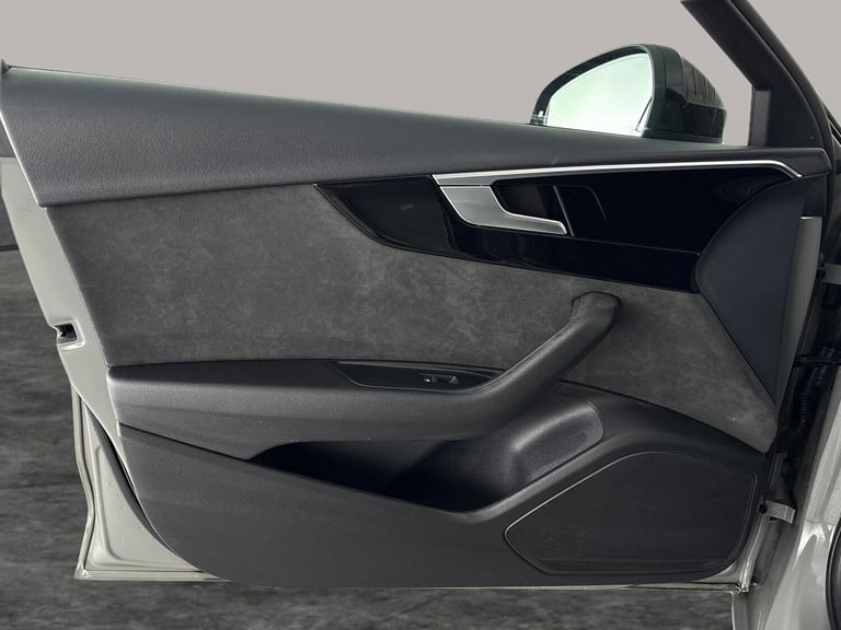 2020 Audi A4 35 TFSI Black Edition 4dr S Tronic SALOON PETROL Automatic