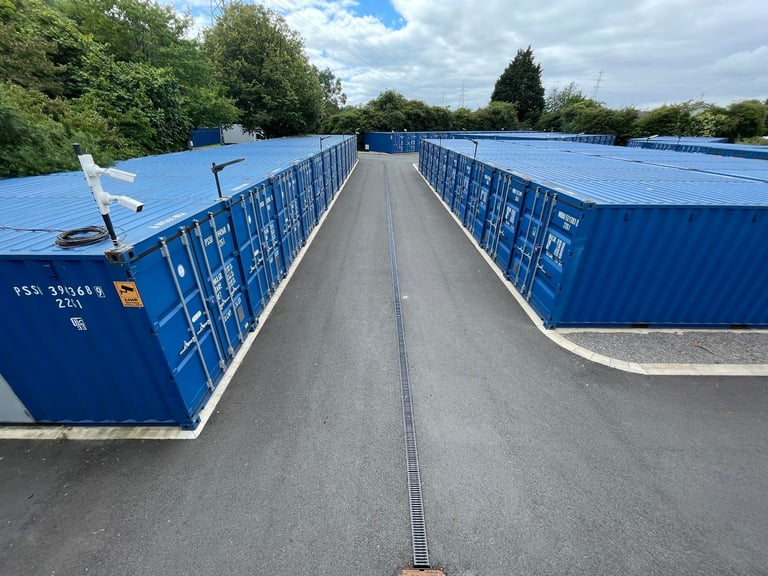 **NEW UNITS ON SITE! AFFORDABLE, CLEAN & SECURE SELF STORAGE CONTAINERS BRISTOL BS9, BS10 and BS11**